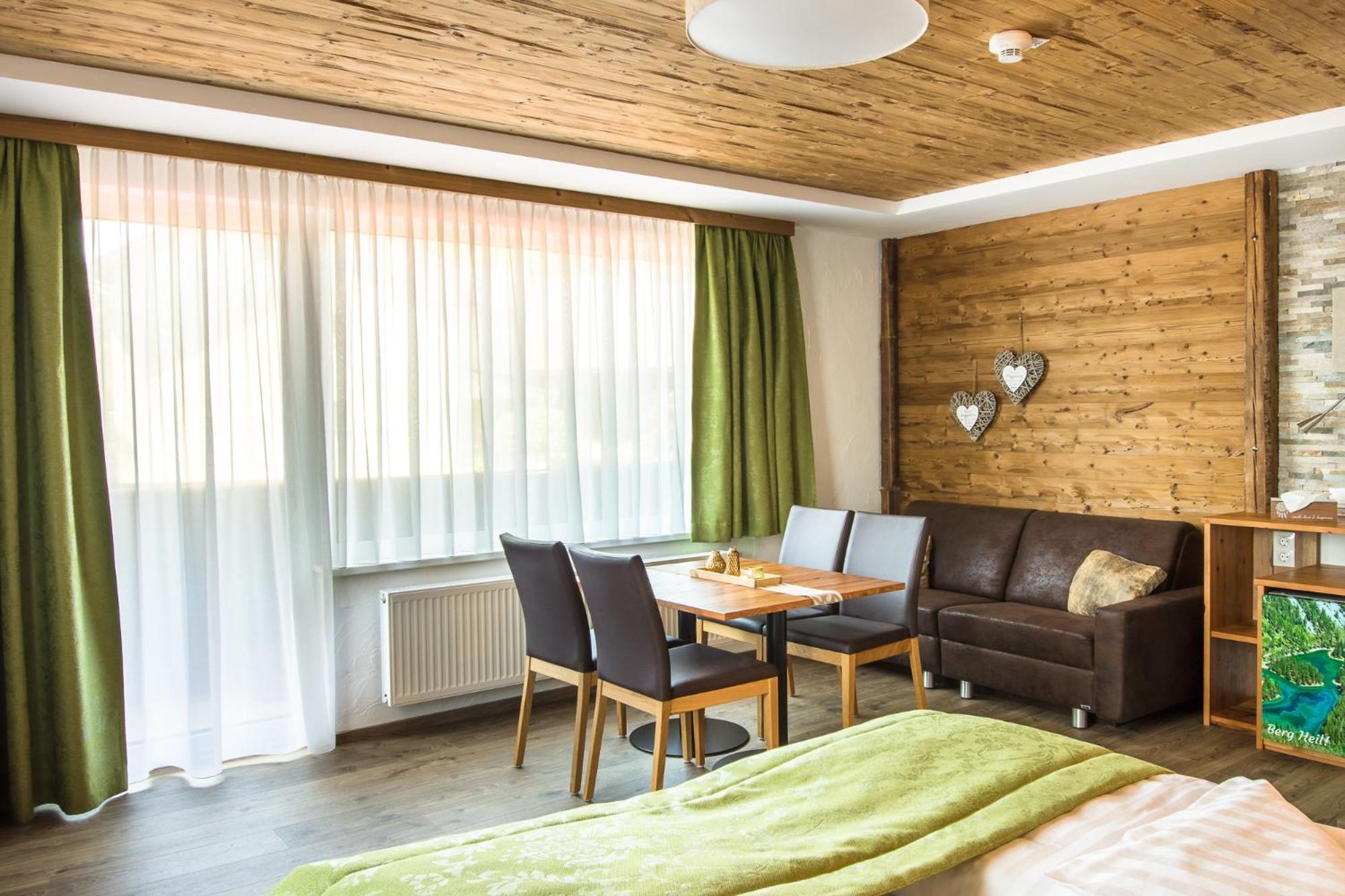 Lorenzer Schlafstubn/Haus Wanderl Sankt Lorenzen im Murztal Εξωτερικό φωτογραφία